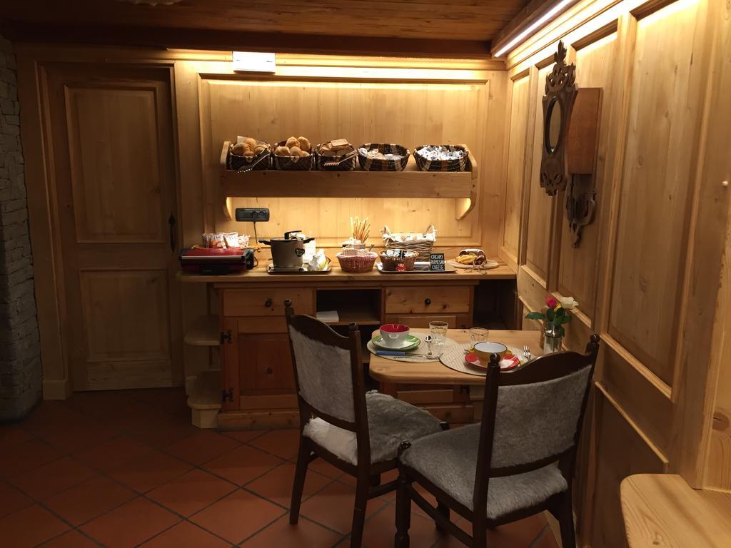 Hotel Meuble Gorret Breuil-Cervinia Exteriér fotografie