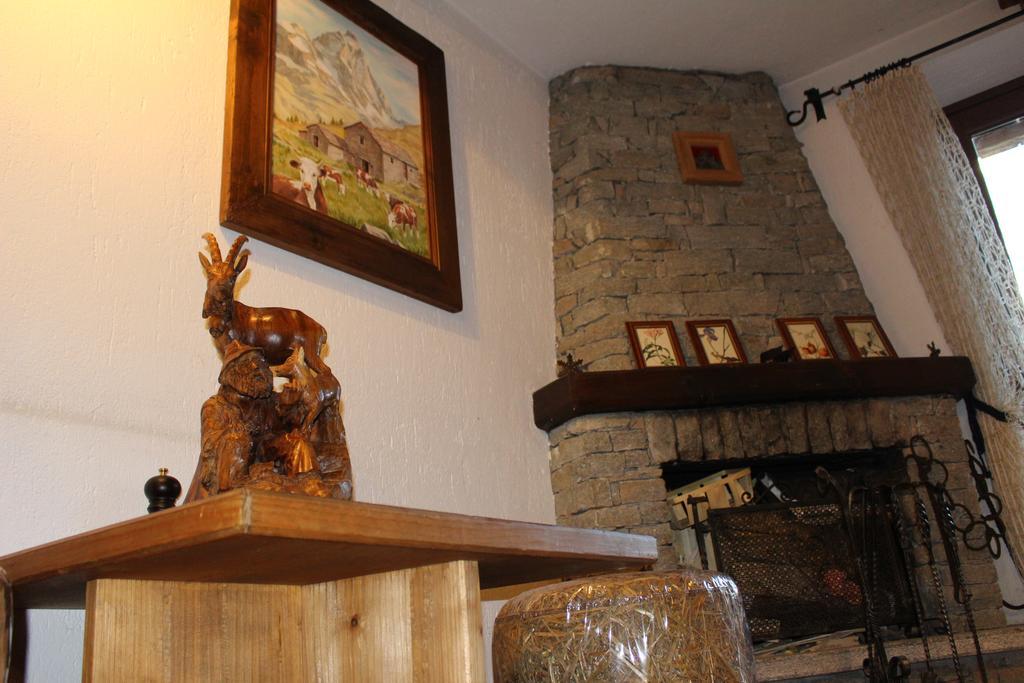 Hotel Meuble Gorret Breuil-Cervinia Exteriér fotografie